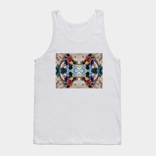 Entretenida dual tridimensional III Tank Top